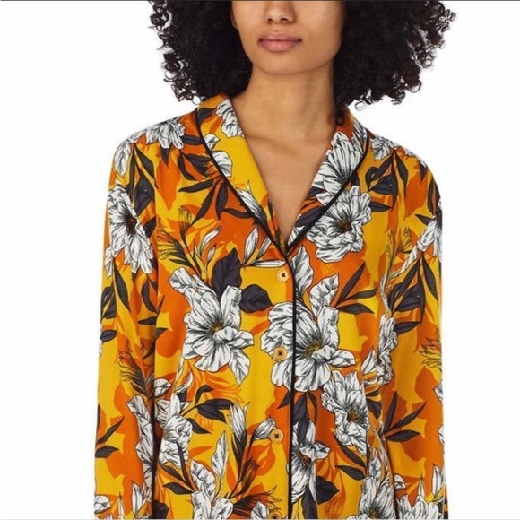 Room Service Ladies' Shawl Collar Pajamas Set yellow - Picture 4 of 4